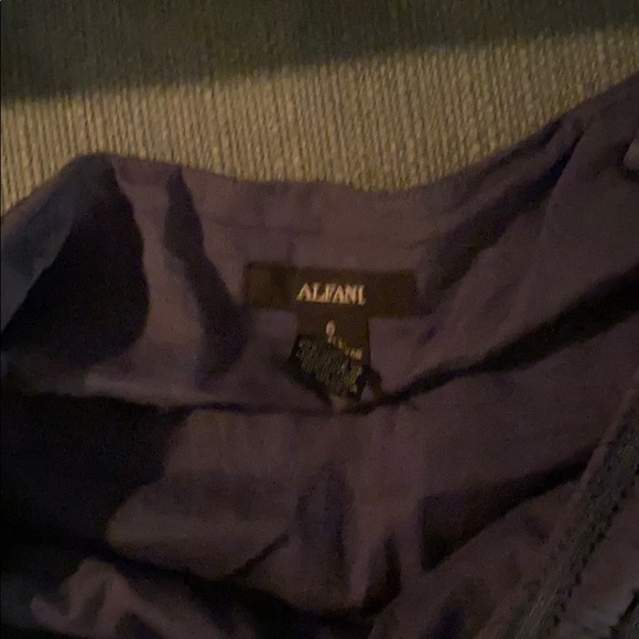 Adorable float skirt - Picture 3 of 4